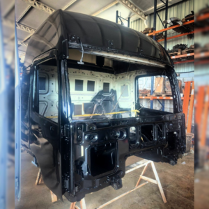 Cabine VW Constellation Teto Alto Usada Original